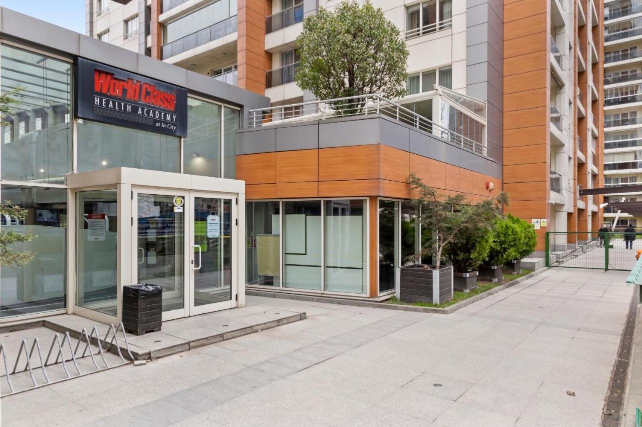 Central Deluxe By Rh Living Bucharest Exterior photo