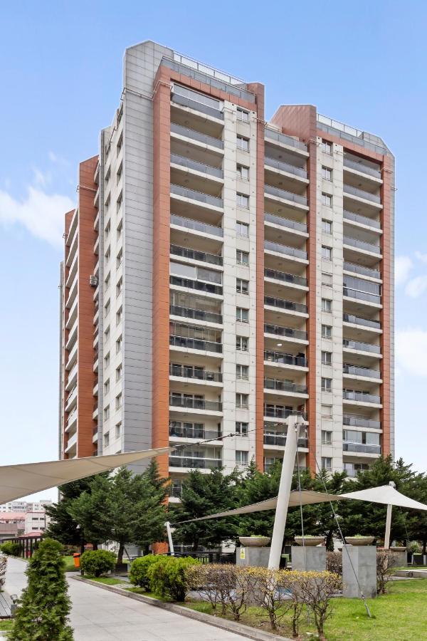 Central Deluxe By Rh Living Bucharest Exterior photo