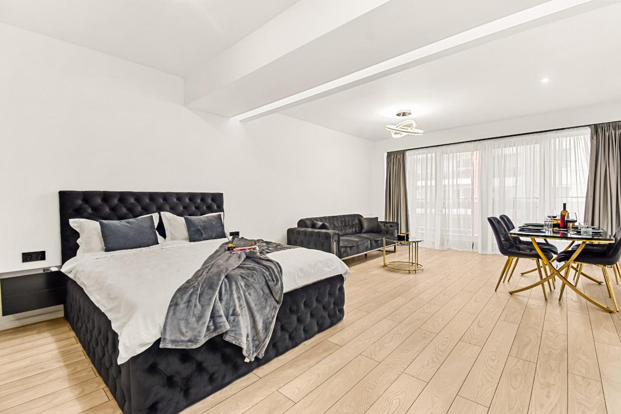 Central Deluxe By Rh Living Bucharest Exterior photo