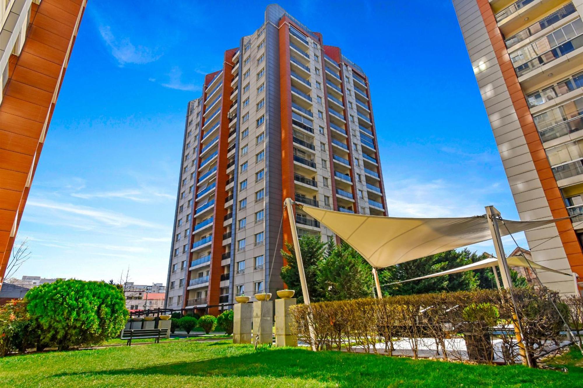 Central Deluxe By Rh Living Bucharest Exterior photo